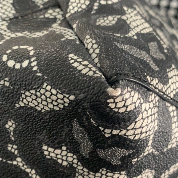 Tory Burch kerrington lace shopper tote - Picture 7 of 8